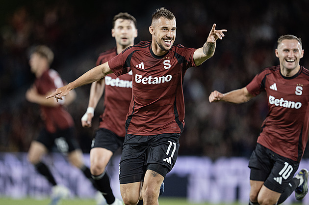 ONLINE: Sparta - Ararat, v základu Cobbaut i Kadeřábek, nehraje Zelený