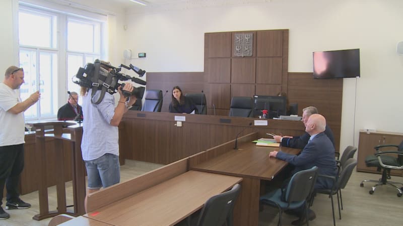 Pacientku měl osahávat a nutit, aby ho vozila na zádech. Zneužívání psychiatrem řeší soud