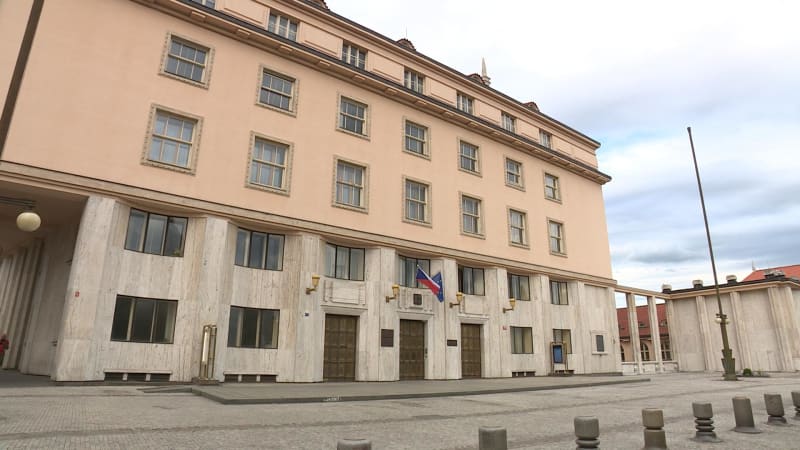 Ministerstvo šetří hygienu, skrze níž měla Balaštíková „zaklekávat“ na firmu. Co hrozí ředitelce?