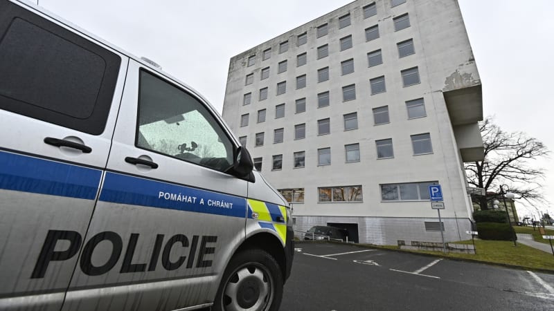 Zásah kvůli bitcoinové kauze: Policisté zajišťují osoby i věci, uvedli žalobci