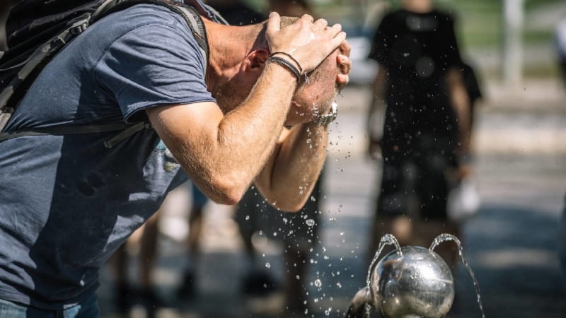 RADAR: Vedra v Česku vyvrcholí, pak přijde náhlý zvrat. Podívejte se, kde udeří bouřky