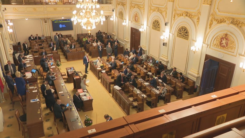 Boj o ministerstva započal: SPD chce šest resortů, podle ODS to je sci-fi. Co ostatní?