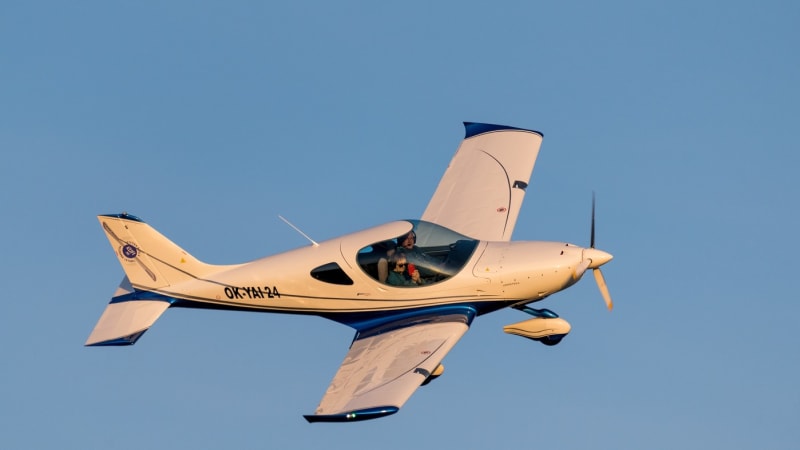 Záhadné zmizení českého letadla: Pohltil ho obávaný Bassův průliv. Posádka je 20 dní nezvěstná