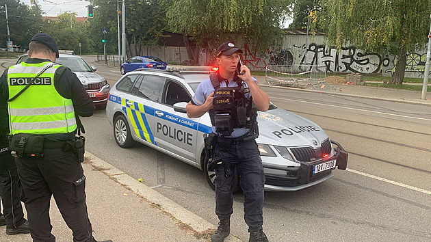 Nález munice v Brně uzavřel křižovatku, policie evakuovala nedalekou školu