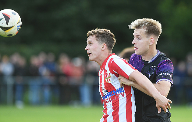 Douděra se Douděry nedočkal. Dělal jsem elektriku a pak šel na Slavii, líčil