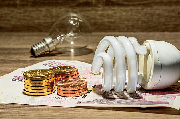 Změnit dodavatele energií bude jednodušší, začala platit nová pravidla