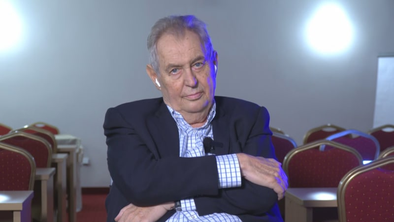 Fialu bych hnal k soudu, řekl po volbách Zeman. Prozradil, proč se k ANO otočil zády