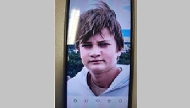 Policie pátrá po dvanáctiletém chlapci z Pardubic. Nepřišel domů a nemá mobil