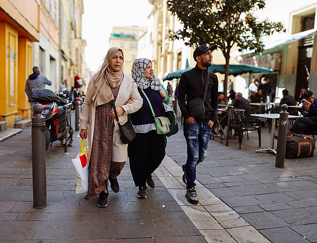 Portugalsko směřuje k zákazu burek na veřejnosti. Parlamentem prošel návrh