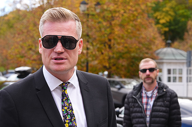 Turek velkolepě slaví jubileum. Do Puppu pozval Macinku i členy Jaguar klubu