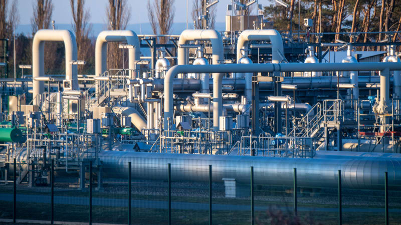 Evropská unie se v roce 2027 odstřihne od ruského plynu. Slováky a Maďary Rada přehlasovala