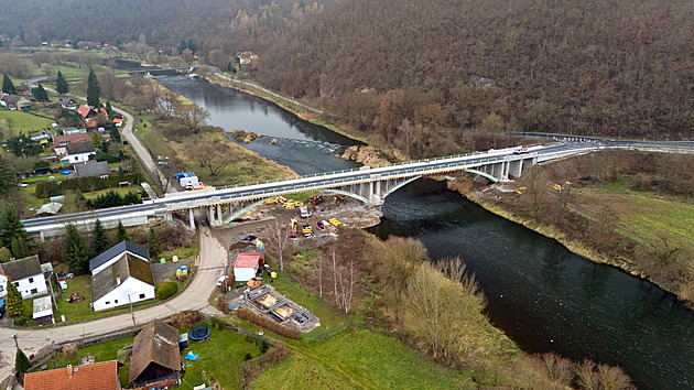 Po pěti letech v Liblíně otevřou opravený most, obce se obávají návratu kamionů