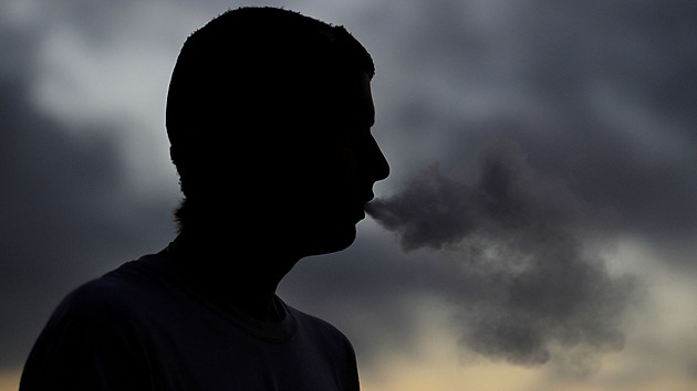 Dánské předsednictví EU chce přitvrdit ve zdanění nikotinových alternativ