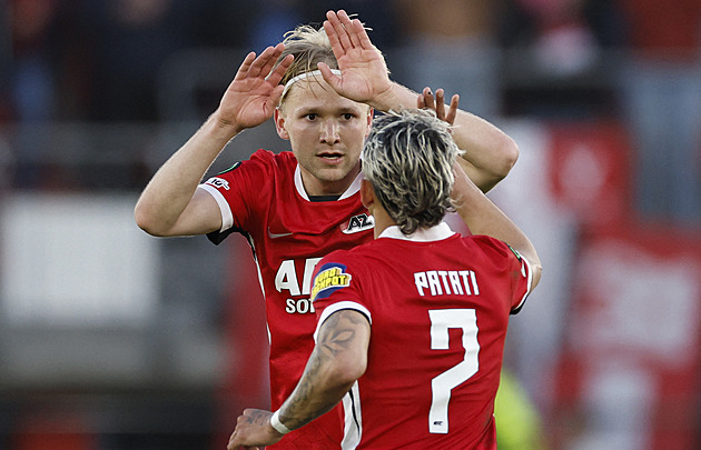 Šínův gól stačil Alkmaaru jen na remízu, do semifinále KL postoupil Šachtar