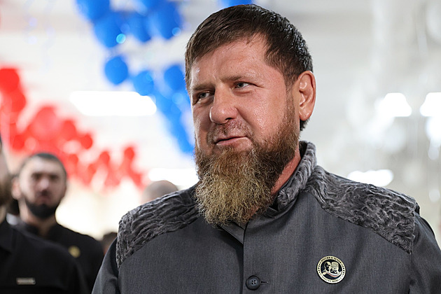 Ohňostroj nad Čečenskem. Kadyrov utrhl ve volbách rekord, pořád má ale kde brát