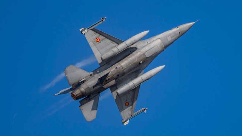 Vzdušný prostor NATO narušily drony. Zlikvidovaly je stíhačky F-16 rumunského letectva