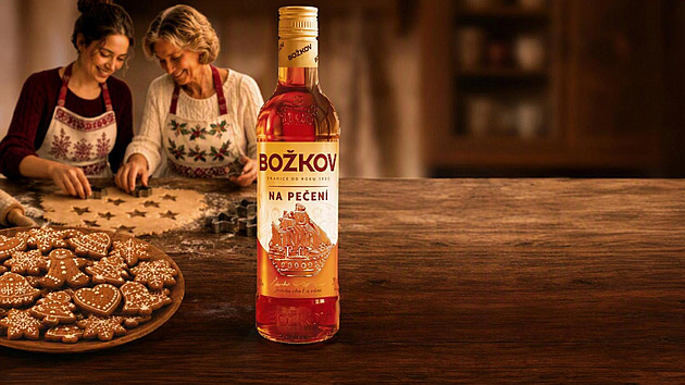 Více vůně, méně alkoholu. Božkov představil novinku na pečení cukroví i buchet